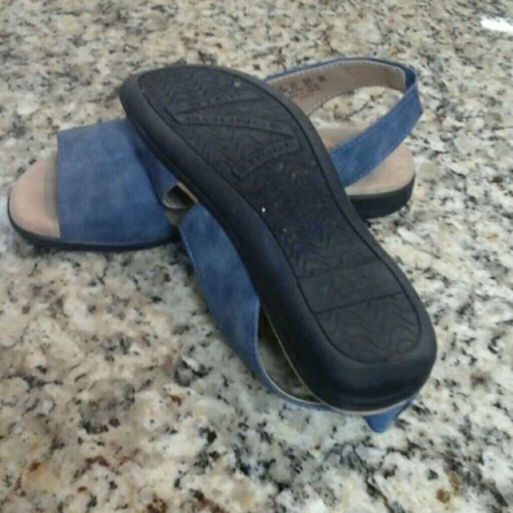 Life stride   (EASILY)  sandals - Picture 2 of 6